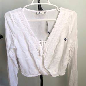 *BRAND NEW Hollister white top